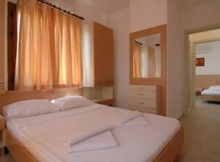 Ferienhaus Aura *